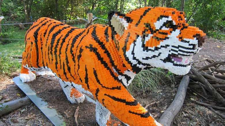 lego brick life size tiger creation