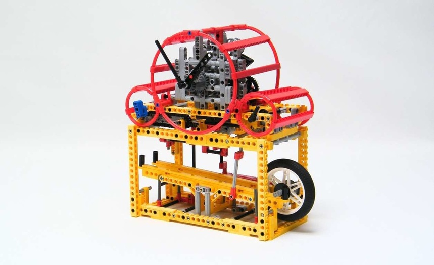a real working lego clock creation